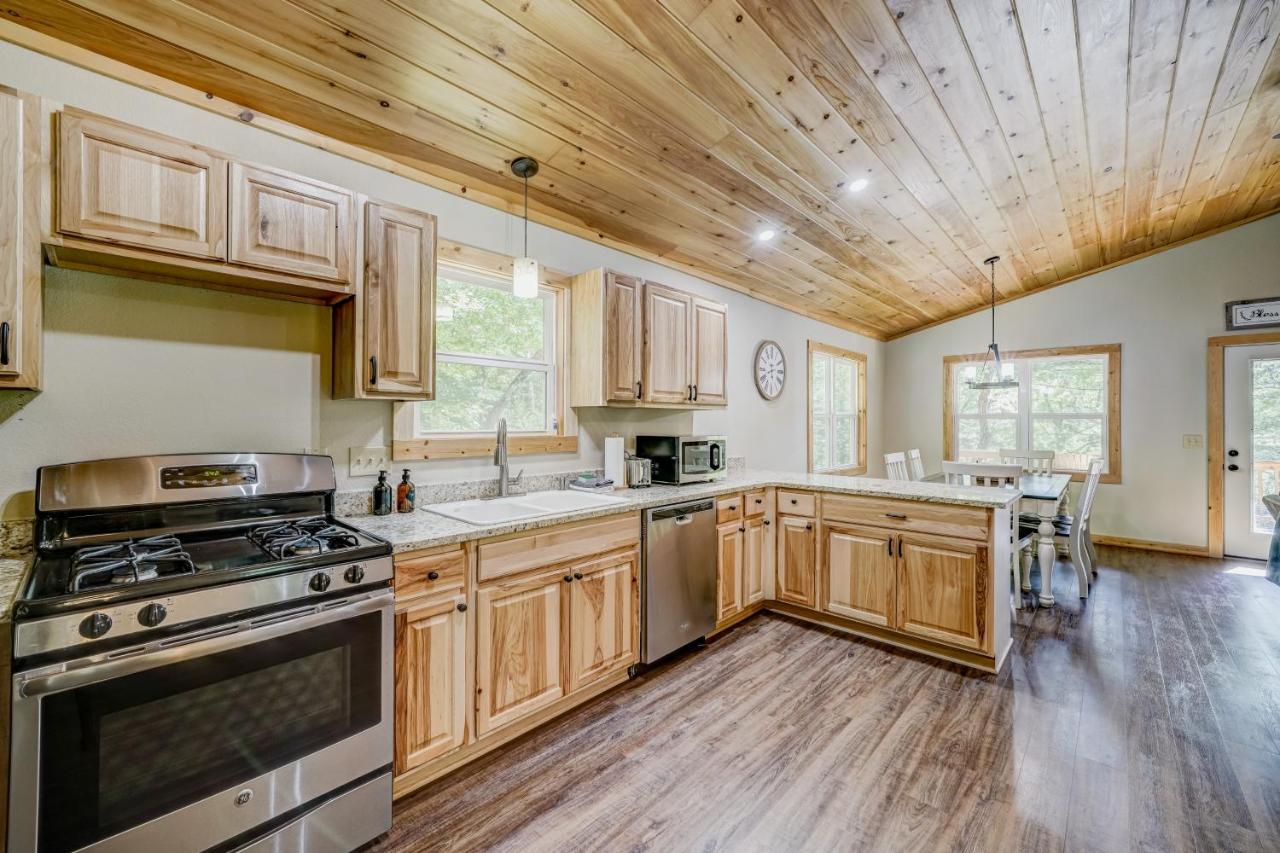Cozy * Ellijay