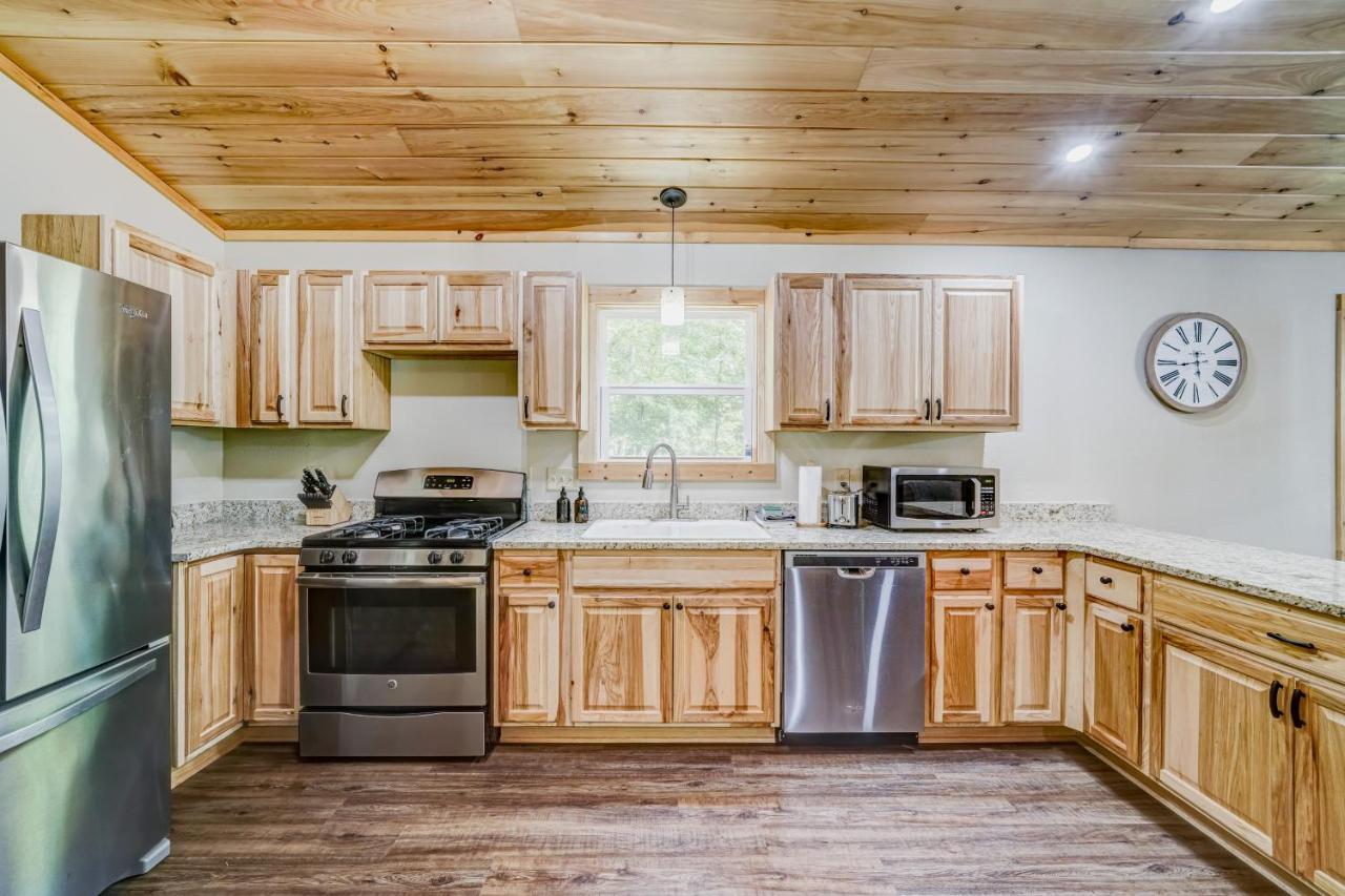 Cozy * Ellijay